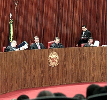 plenario do TSE 2